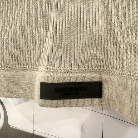 Fear of God ESSENTIALS SS23 knit rib sport tank crop top sports bra | M in Seal - Picture 10 of 11